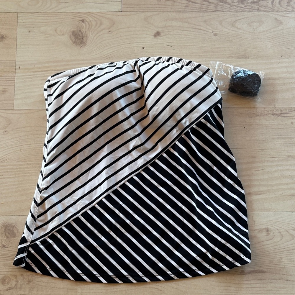 Anne Cole Black and White Striped Swim tankini top